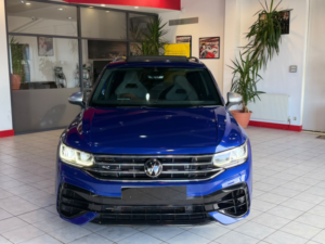 2022 Volkswagen Tiguan 2.0 Tsi R in Blue — image 5