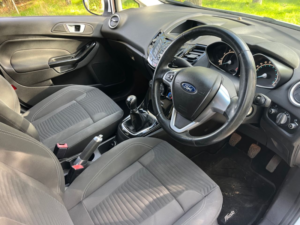 2013 Ford Fiesta 1.0 Zetec Hatchback 5dr Petrol Manual Euro 5 (s/s) (80 Ps) in White — image 3