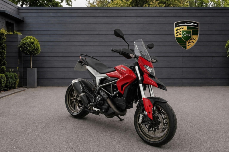 2013 Ducati Hyperstrada 821 821 Euro 3 in Red — image 1