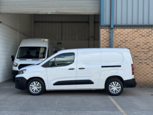 2021 Peugeot Partner 1.5 Bluehdi 950 Professional Long Crew Van Lwb Euro 6 (s/s) in White — image 5