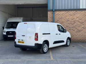 2021 Peugeot Partner 1.5 Bluehdi 950 Professional Long Crew Van Lwb Euro 6 (s/s) in White — image 6