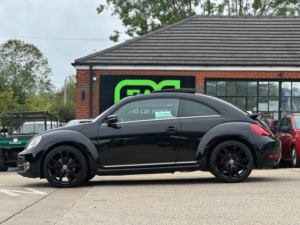 2013 Volkswagen Beetle 2.0 Tsi Turbo Black DSG Euro 5 3dr in Black — image 6