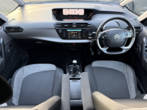 2017 Citroen Grand C4 Picasso 1.6 Bluehdi Touch Edition in Blue — image 3