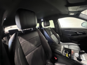2019 Land Rover Range Rover Evoque 2.0 D180 R-Dynamic S Auto 4WD Euro 6 (s/s) 5dr in Black — image 4