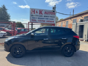 2013 Hyundai Ix35 1.7 Crdi Premium Euro 5 (s/s) 5dr in Black — image 2