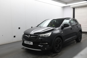 2019 Vauxhall Grandland X 1.2 Turbo Sport Nav in Black — image 2