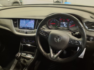 2019 Vauxhall Grandland X 1.2 Turbo Sport Nav in Black — image 6