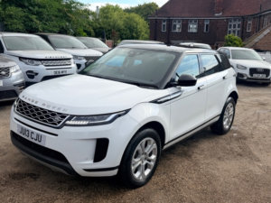 2019 Land Rover Range Rover Evoque S in White — image 5