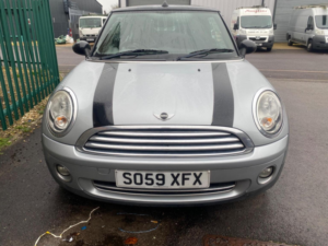 2009 MINI Convertible 1.6 Cooper Euro 4 2dr in Silver — image 3
