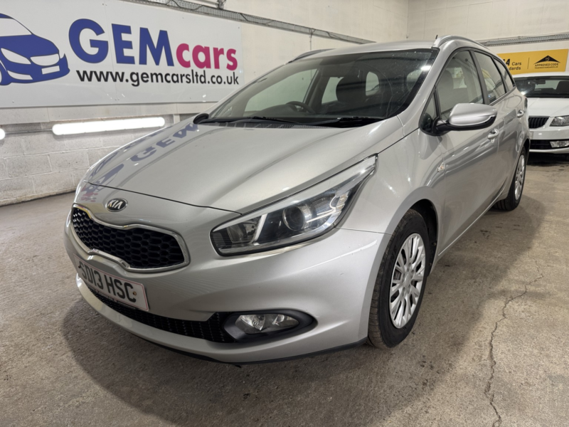 2013 Kia Ceed 1.4 Crdi Ecodynamics 1 in Silver — image 1