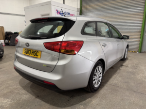2013 Kia Ceed 1.4 Crdi Ecodynamics 1 in Silver — image 6