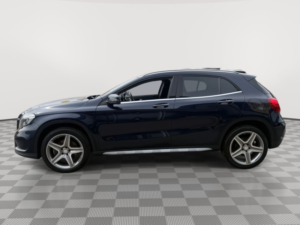 2016 Mercedes-Benz Gla 2.0 Gla250 Amg Line SUV 5dr Petrol 7g-Dct 4matic Euro 6 (s/s) (211 Ps) in Blue — image 5