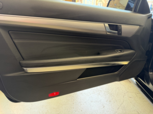 2014 Mercedes-Benz E Class 2.1 E220 Cdi Amg Sport in Black — image 5