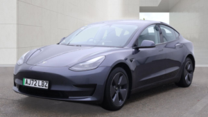 2022 Tesla Model 3 Saloon 4dr Electric Auto Rwd (241 Bhp) in Grey — image 2