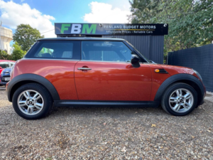 2012 MINI Hatch 1.6 Cooper Euro 5 (s/s) 3dr in Orange — image 5