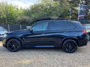 2017 BMW X5 3.0 30d M Sport Auto Xdrive Euro 6 (s/s) 5dr in Black — image 3