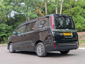 2020 Toyota Noah 1.8 Self-Charging Hybrid Automatic in Black — image 5