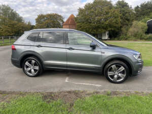 2019 Volkswagen Tiguan Allspace 1.5 Tsi Evo Match Automatic 7 Seater in Grey — image 4