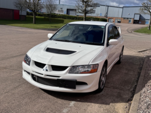 2003 Mitsubishi Lancer 2.0l Turbo Gsr in White — image 2