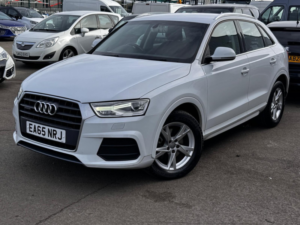 2015 Audi Q3 2.0 Tdi Se in White — image 3