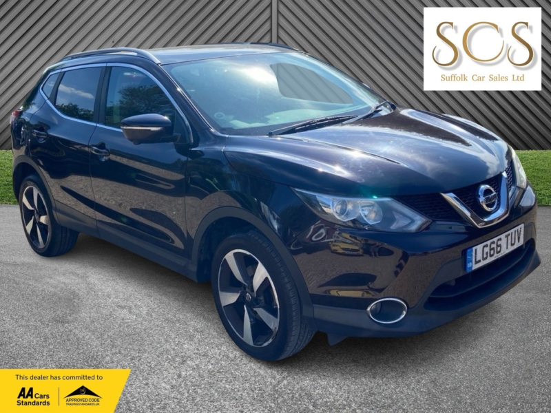 2016 Nissan Qashqai 1.2 Dig-T N-Connecta in Black — image 1