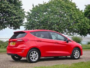 2017 Ford Fiesta 1.0t Ecoboost Zetec Auto Euro 6 (s/s) 5dr in Red — image 4