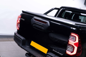 2025 Toyota Hilux 2.8 D-4d-H Invincible X Auto 4WD Euro 6 4dr in Black — image 6