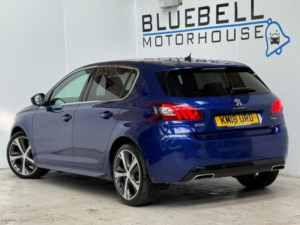 2018 Peugeot 308 1.5 Bluehdi Gt Line Euro 6 (s/s) 5dr in Blue — image 4