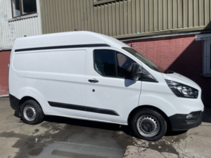 2020 Ford Transit Custom 2.0 300 Ecoblue Leader in White — image 3