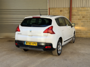 2011 Peugeot 3008 1.6 Hdi Exclusive in White — image 5