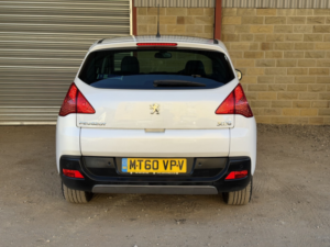 2011 Peugeot 3008 1.6 Hdi Exclusive in White — image 6