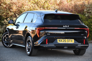 2026 Kia K4 1.6 T-Gdi Gt-Line Hatchback 5dr Petrol Dct Euro 6 (s/s) (147 Bhp) in Black — image 3