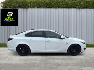2016 Vauxhall Insignia 2.0 Cdti Ecoflex Elite Nav in White — image 2