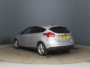 2017 Ford Focus 1.0 T Ecoboost Titanium in Silver — image 5