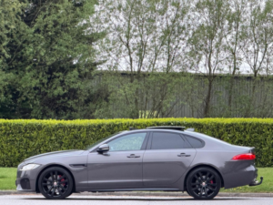 2016 Jaguar Xf 3.0d V6 S Auto Euro 6 (s/s) 4dr in Grey — image 4