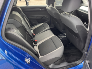 2017 Skoda Fabia 1.0 Tsi Se in Blue — image 6