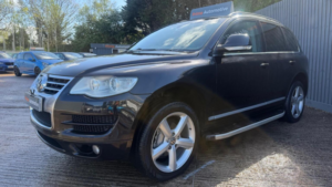 2008 Volkswagen Touareg 3.0 Tdi V6 Altitude 5dr in Black — image 3