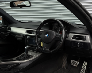 2011 BMW 3 Series 2.0 320d M Sport Coupe in White — image 5