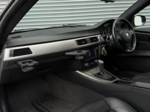2011 BMW 3 Series 2.0 320d M Sport Coupe in White — image 6