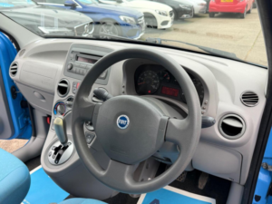 2006 Fiat Panda 1.2 Dynamic 5dr in Blue — image 3