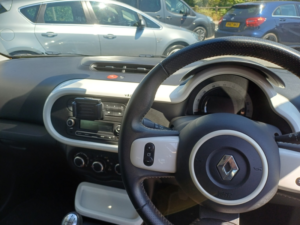 2015 Renault Twingo 1.0 Dynamique Sce 70 Stop & Start in White — image 6