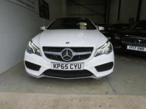 2015 Mercedes-Benz E Class 2.1 E220 Bluetec Amg Line Cabriolet G-Tronic+ Euro 6 (s/s) 2dr in White — image 2