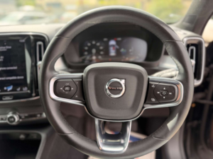 2023 Volvo Xc40 1.5 Xc40 + T4 Recharge Auto 5dr in Black — image 6