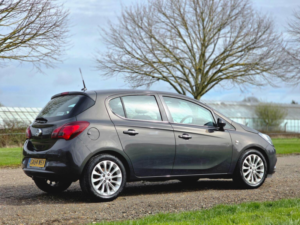 2015 Vauxhall Corsa 1.4i Se Auto Euro 6 5dr in Grey — image 4