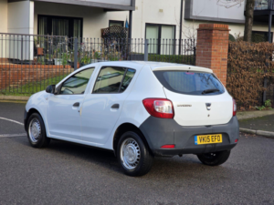 2015 Dacia Sandero 1.2 Access Euro 5 5dr in White — image 4
