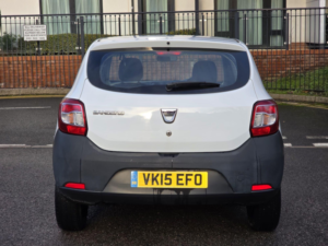 2015 Dacia Sandero 1.2 Access Euro 5 5dr in White — image 5