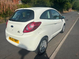 2012 Ford Ka 1.2 Edge Hatchback 3dr Petrol Manual Euro 5 (s/s) (69 Ps) in White — image 4