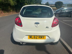 2012 Ford Ka 1.2 Edge Hatchback 3dr Petrol Manual Euro 5 (s/s) (69 Ps) in White — image 5