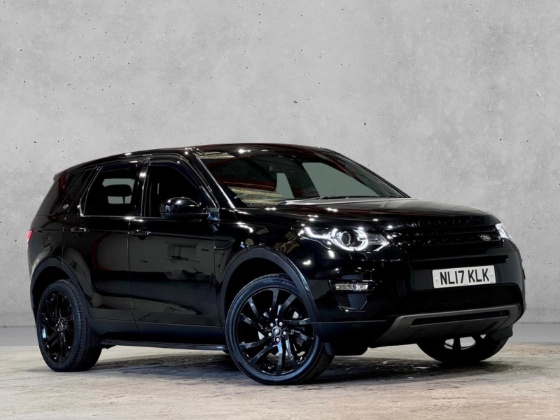 2017 Land Rover Discovery Sport 2.0 Td4 Hse Black Auto 4WD Euro 6 (s/s) 5dr in Black — image 1