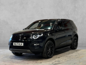 2017 Land Rover Discovery Sport 2.0 Td4 Hse Black Auto 4WD Euro 6 (s/s) 5dr in Black — image 4